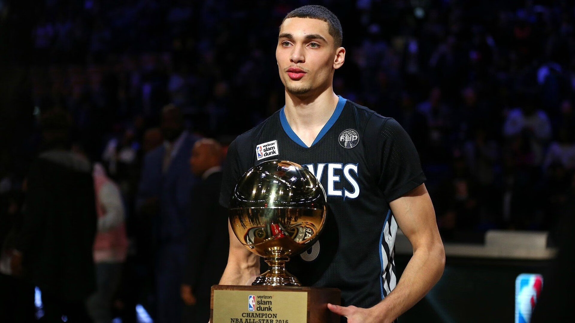 周琦刷新里程碑，利物浦八强战力克巴塞罗那，晋级概率达51％