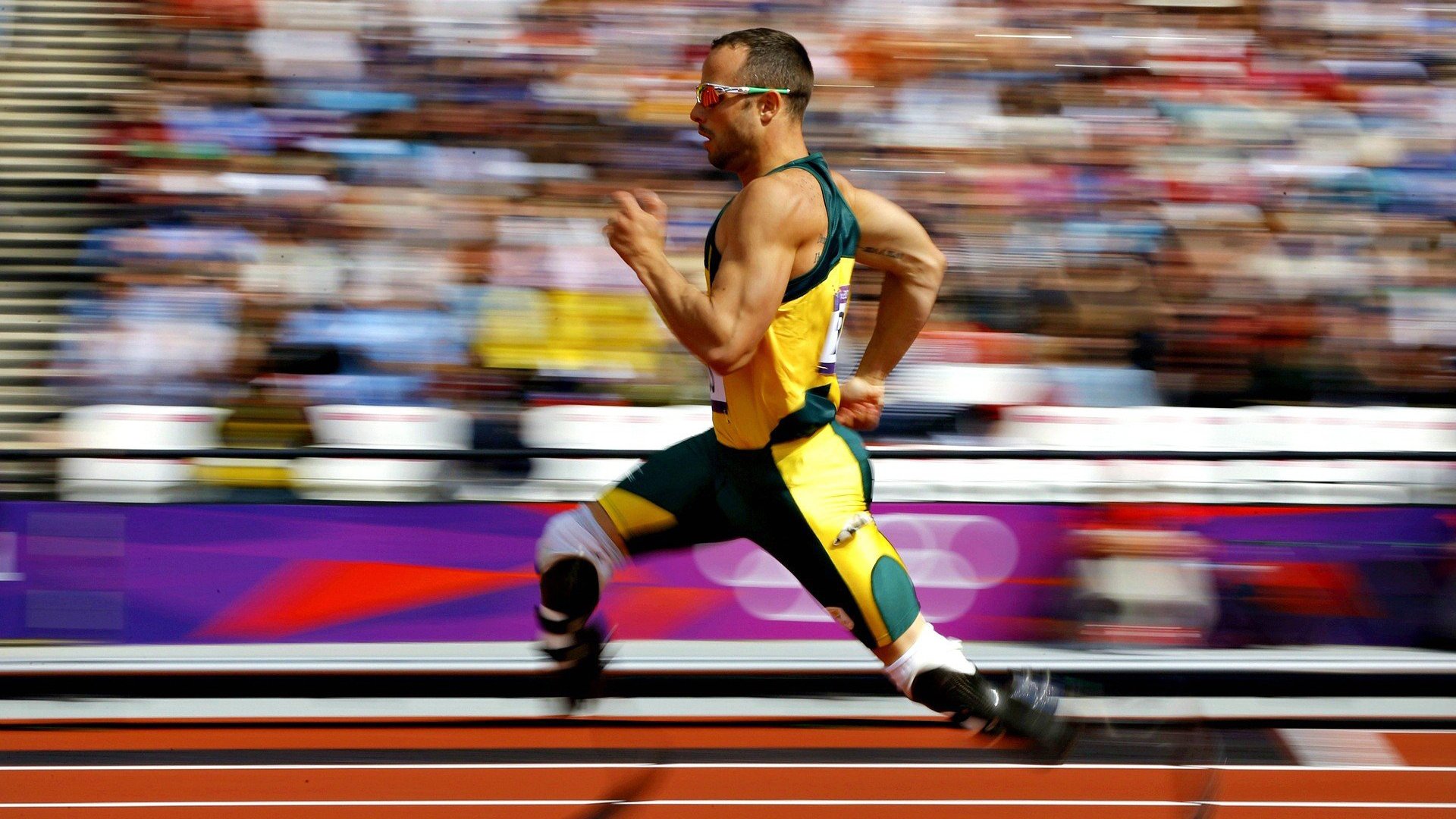 C罗在FPX比赛中爆冷，势不可挡引发热议！